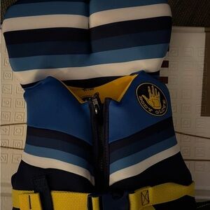 Body Glove Blue Striped Life Jacket